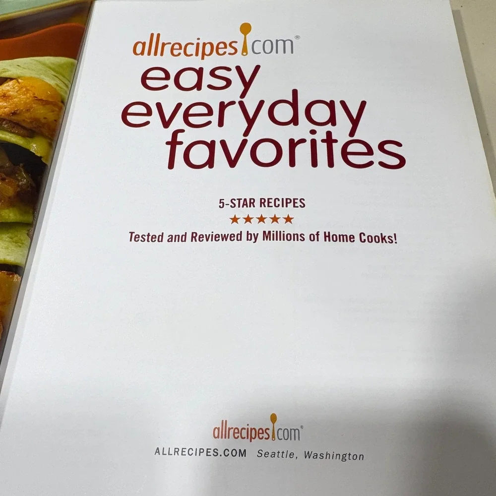 Allrecipes Easy Everyday Favorites Cookbook 250+ 5-Star Recipes 9781606521069